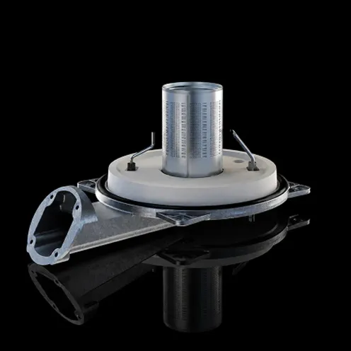 Componente metallico per bruciatore industriale Beckett su fondo nero